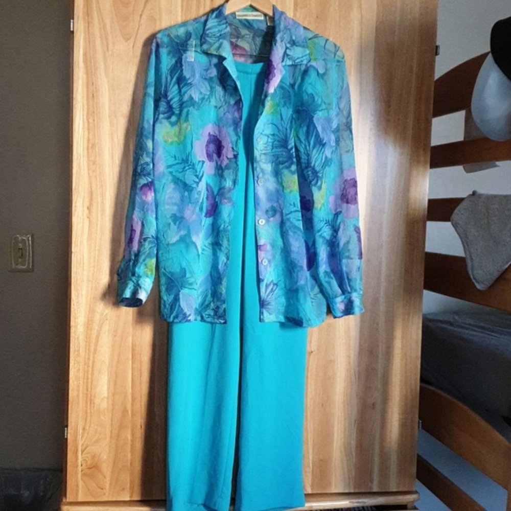 Turquoise Tank [3] - Picture 6 of 6